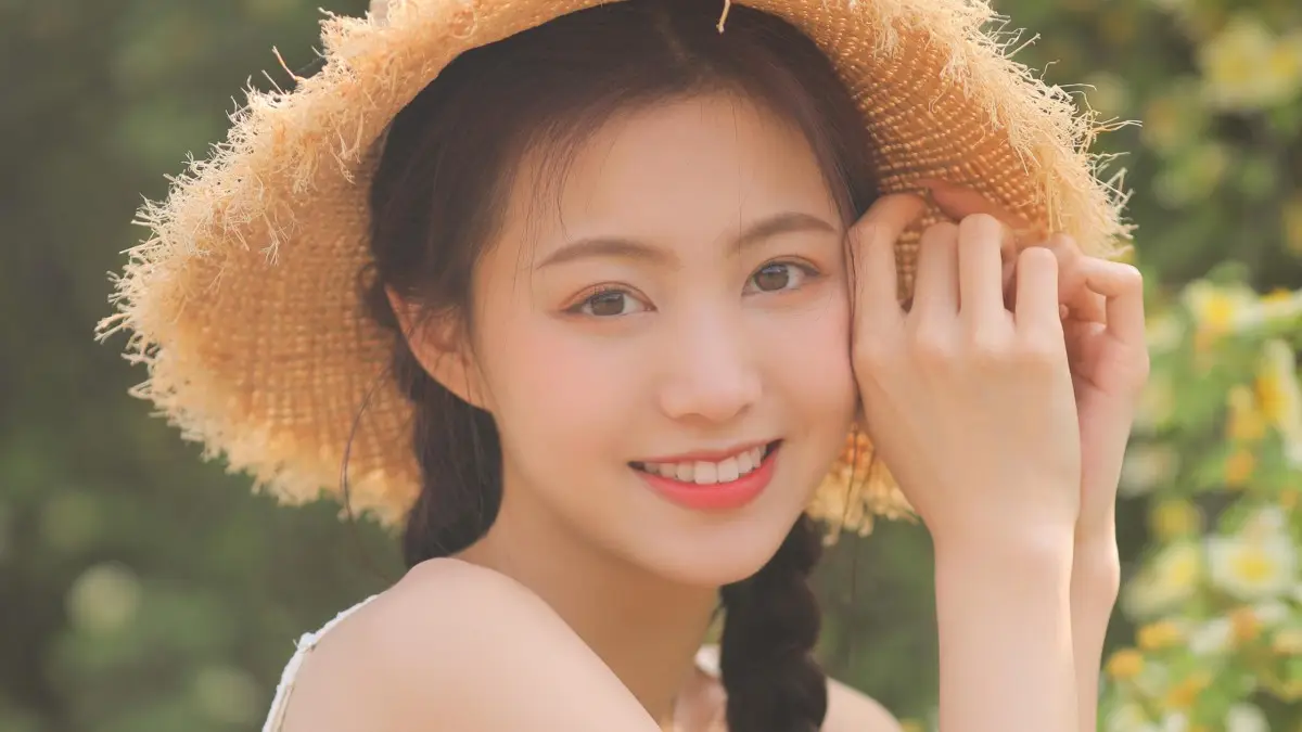 巴彦淖尔南昌私人伴游戴佳妮