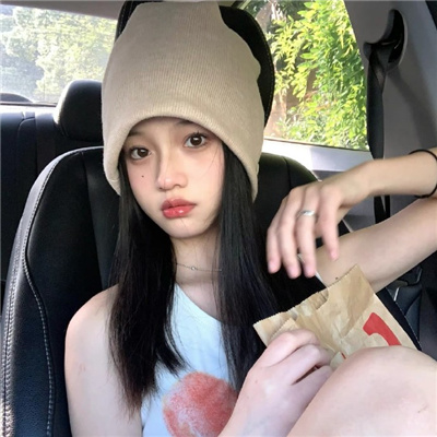 巴彦淖尔伴游女生丛河灵的资料